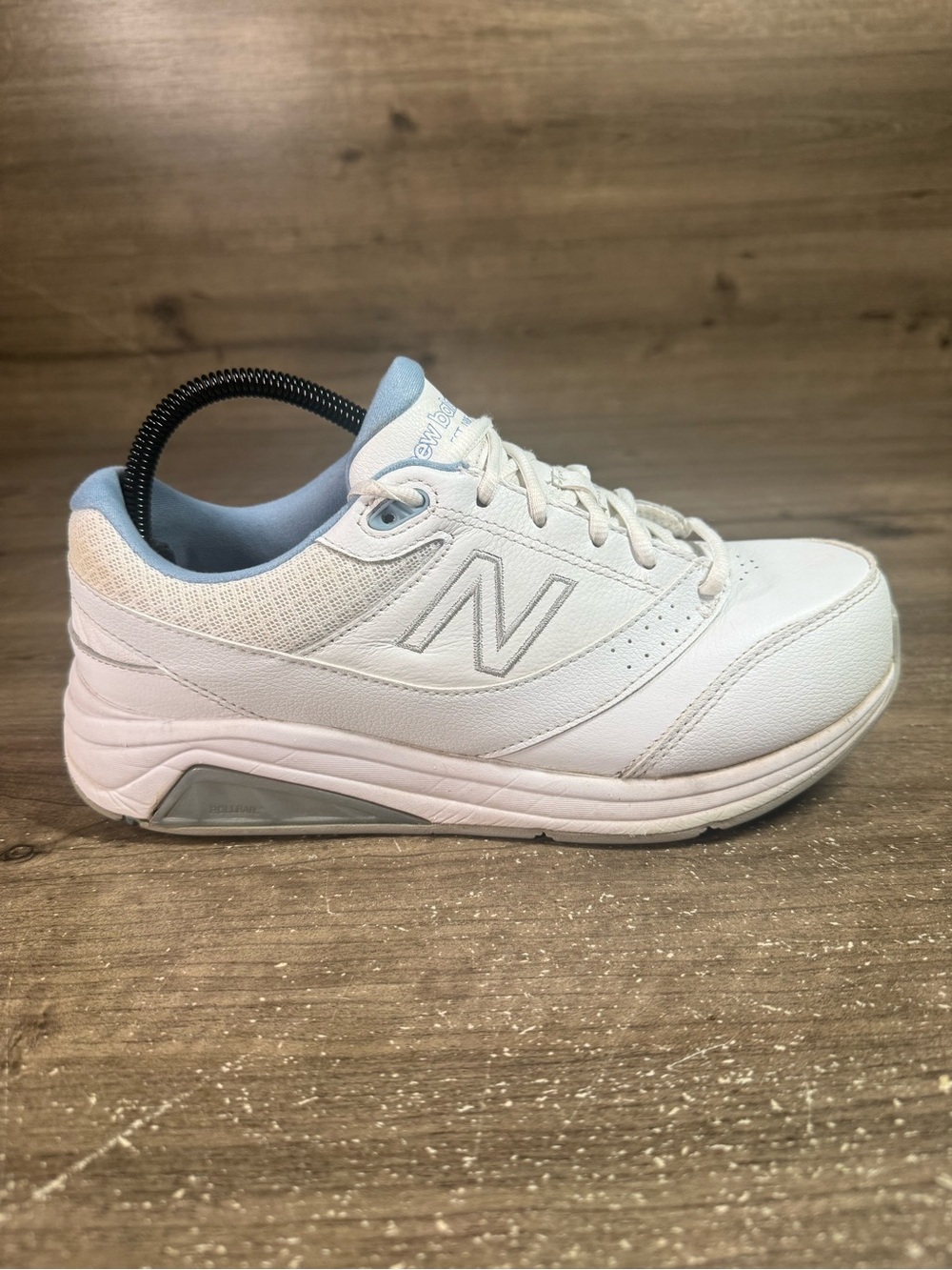 New Balance 928v3 Womens 8.5 2E X-Wide White Blue Walking Shoes WW928WB3